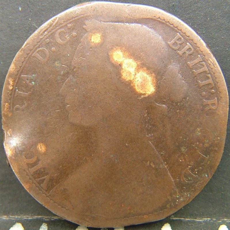 Back side of 🇬🇧 United Kingdom – Monarchs and Milestones 1 Penny 1874 coin