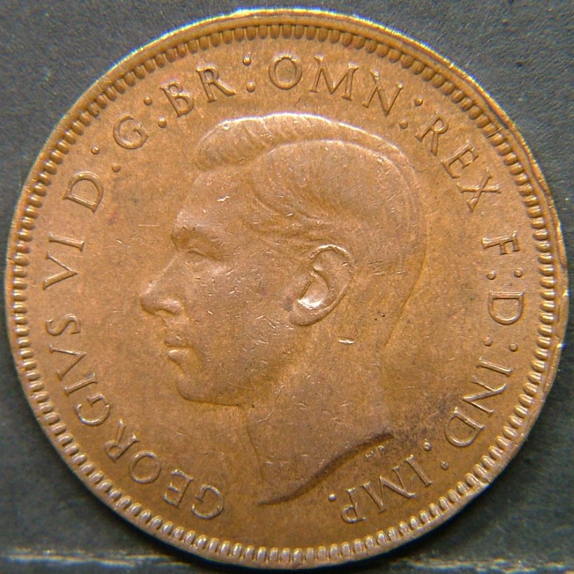 Back side of 🇬🇧 United Kingdom – Monarchs and Milestones Farthing 1943 coin