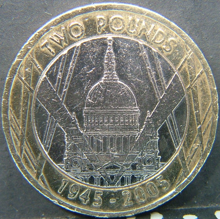Additional view 2 of 🇬🇧 United Kingdom – Monarchs and Milestones 2 Pounds  2005 object