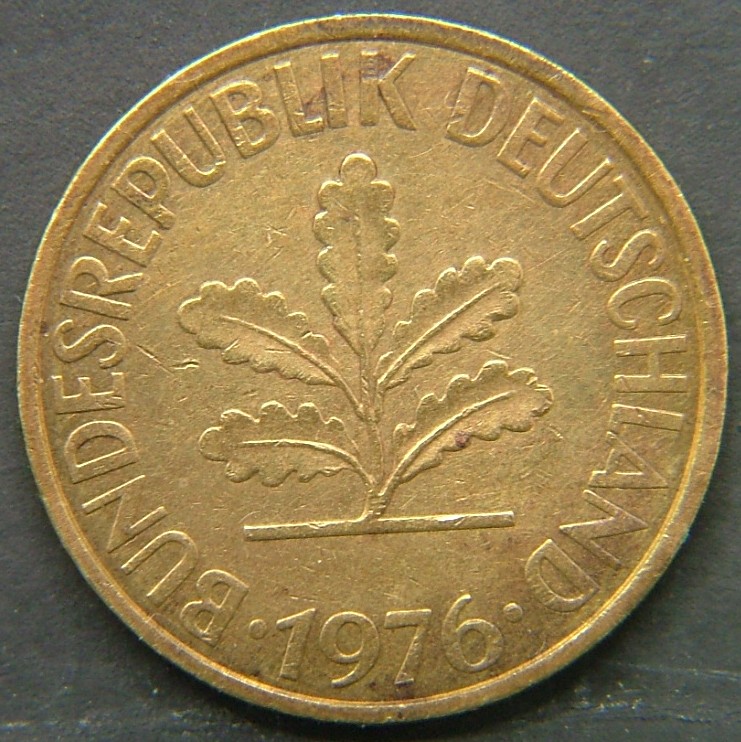 Back side of 🇩🇪 GERMANY – Unified Coins of a Divided History 10 Pfenning "J" 1976 coin