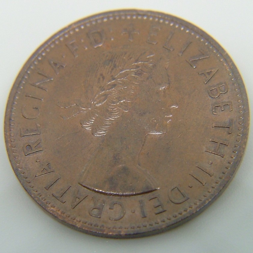 Back side of Great Britain 1 Penny 1962 coin