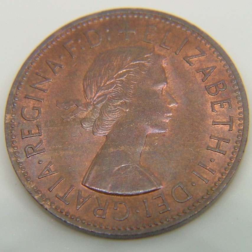 Back side of Great Britain 1 Penny 1963 coin