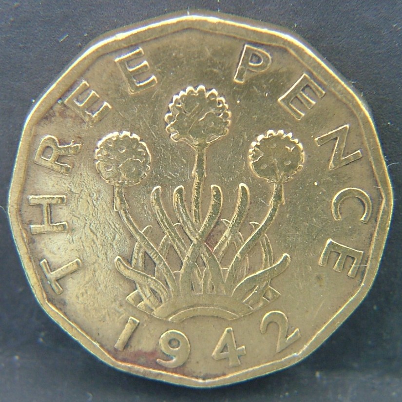 Additional view 2 of 🇬🇧 GREAT BRITAIN – Monarchs and Milestones 3 Pence 1942 coin