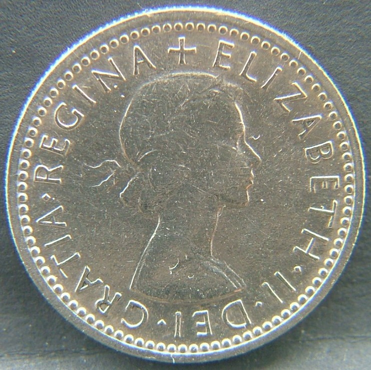 Front side of 🇬🇧 GREAT BRITAIN – Monarchs and Milestones 6 Pence 1961 coin