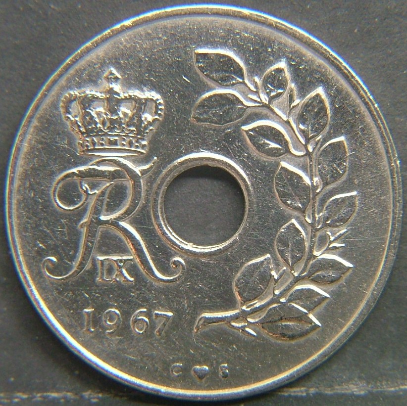 Back side of 🇩🇰 DENMARK – Viking Roots in Coinage 25 Ore 1967 coin