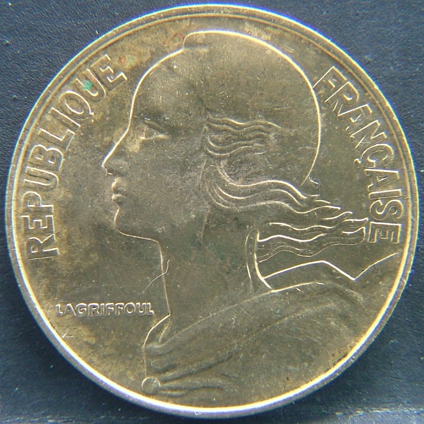 Front side of 🇫🇷 FRANCE 20 Centimes 1989 coin