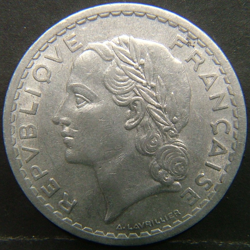 Back side of 🇫🇷 FRANCE 5 Franks 1945 coin