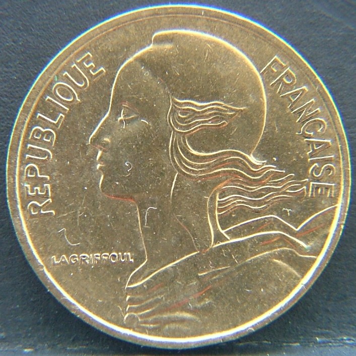 Front side of 🇫🇷 FRANCE 5 Centimes 1988 coin