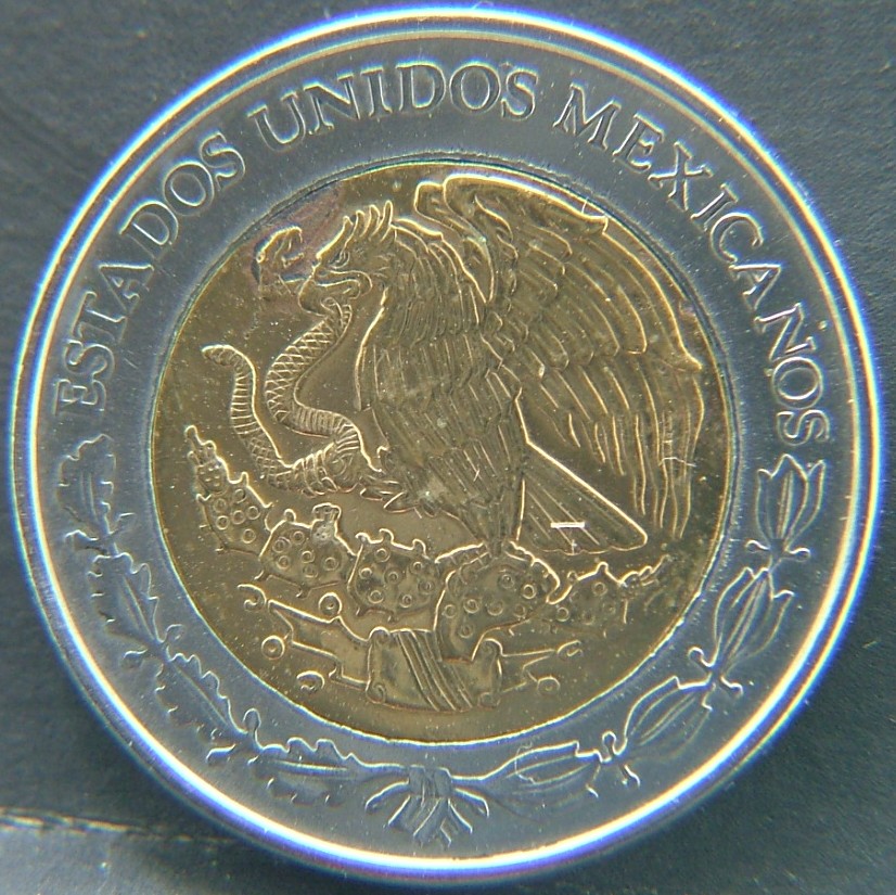 Front side of 🇲🇽 MEXICO – From Aztec Heritage to Modern Pesos 1 Peso 2007 coin