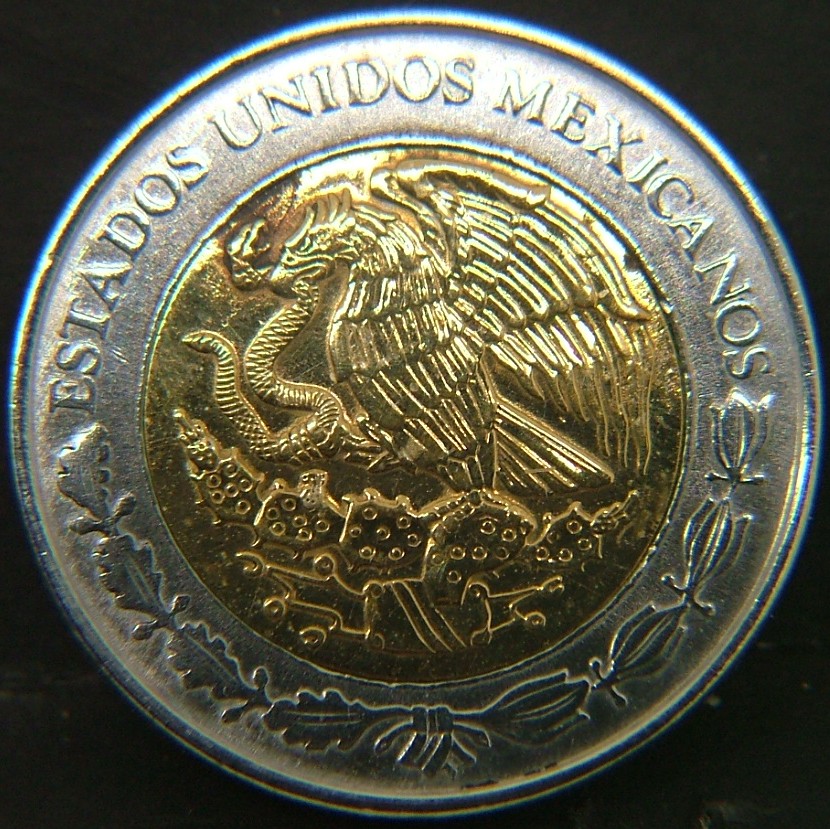 Back side of 🇲🇽 MEXICO – From Aztec Heritage to Modern Pesos 1 Peso 2007 coin