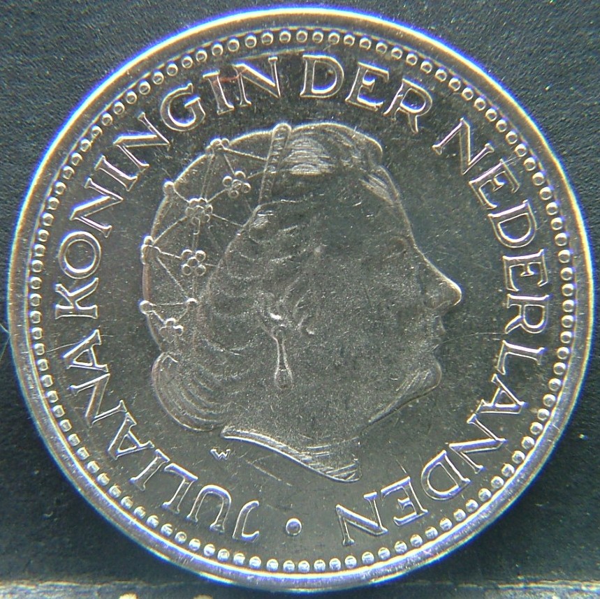 Front side of 🇳🇱 NETHERLANDS – Dutch Coin Tradition 1 Gulden 1976 coin