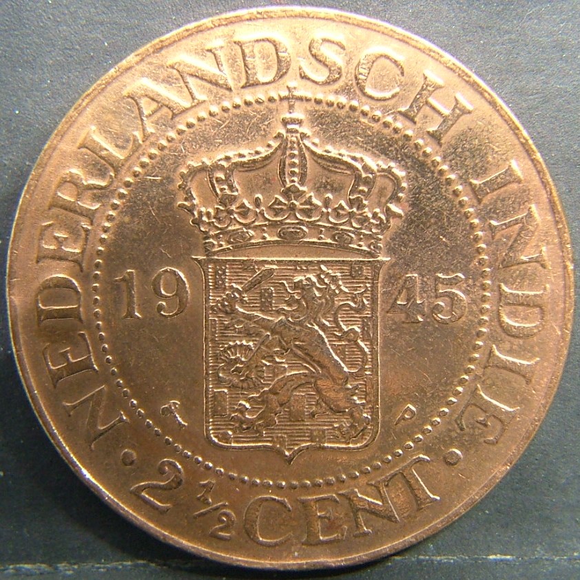 Back side of 🇳🇱 NETHERLANDS – Dutch Coin Tradition 2½ Cent 1945 coin