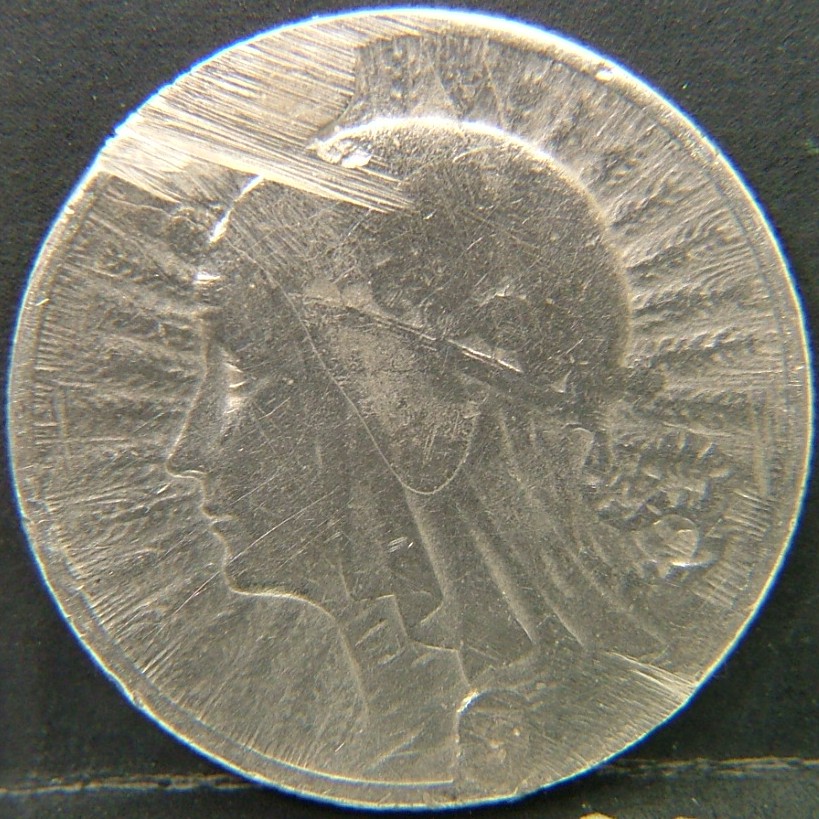 Front side of 🇵🇱 POLAND – Zloty of Resistance and Rebirth 2 Zlote 1933 coin