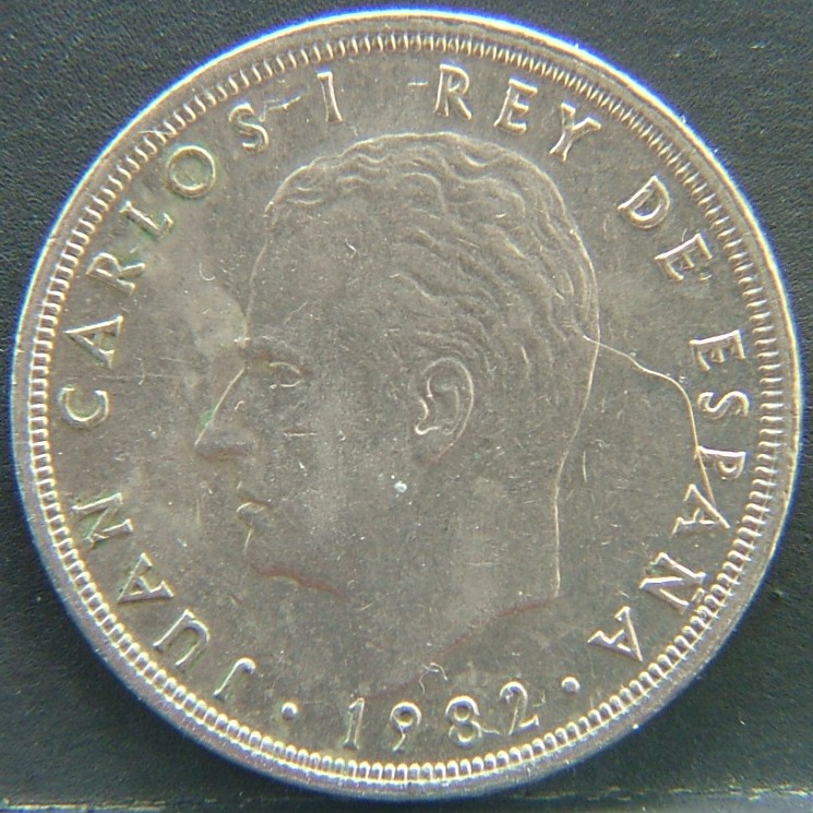 Front side of 🇪🇸 SPAIN – From Peseta to Euro 5 Pesetas 1982 coin