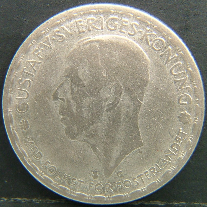 Back side of 🇸🇪 SWEDEN – Nordic Numismatic Legacy 1 Krona 1942 coin