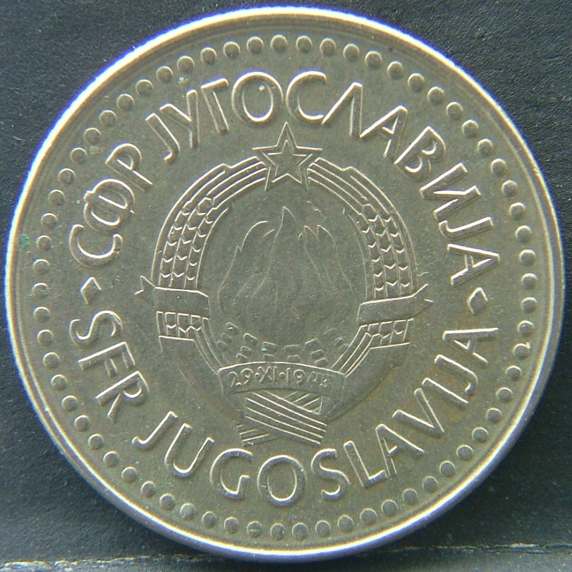 Front side of 🇾🇪 YUGOSLAVIA – From Unity to Dissolution 100 Dinara 1987 coin